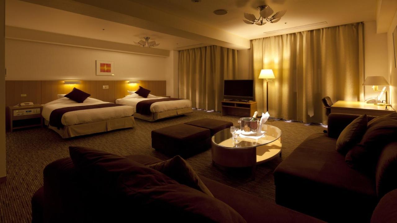 Hotel Grand Hill Ichigaya Tokió Kültér fotó